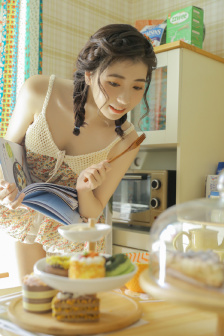 进击女儿国